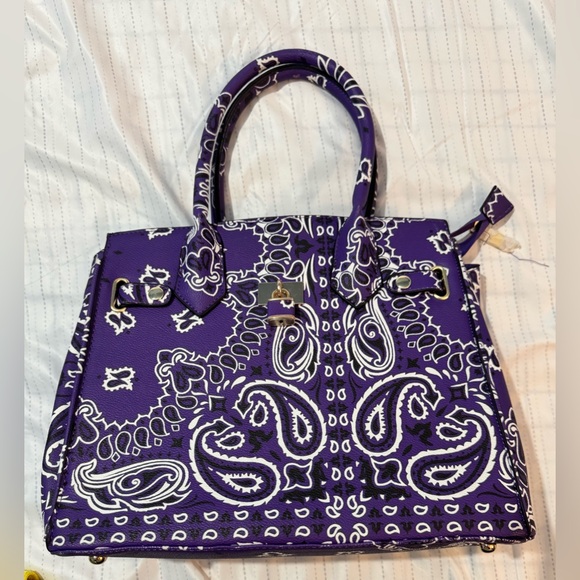 Purple Bandana Printed Crossbody handbag💜💜 - Picture 1 of 16